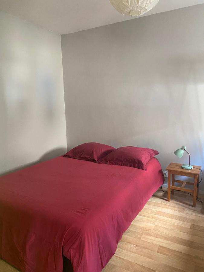 Апартаменты Studio Dinan Centre Экстерьер фото